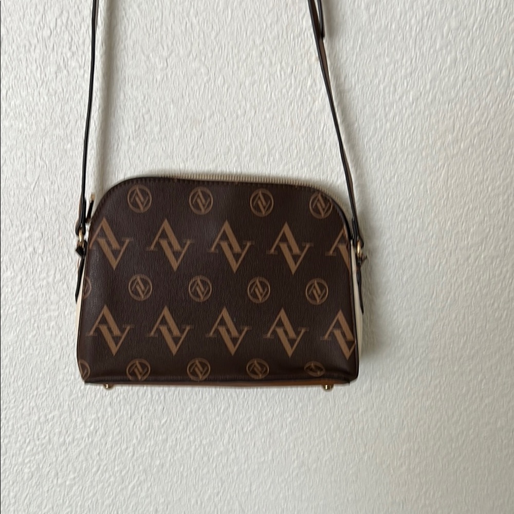 Adrienne Vittadini Brown and Gold Crossbody Bag with Structured Design-09 - Picture 6 of 13